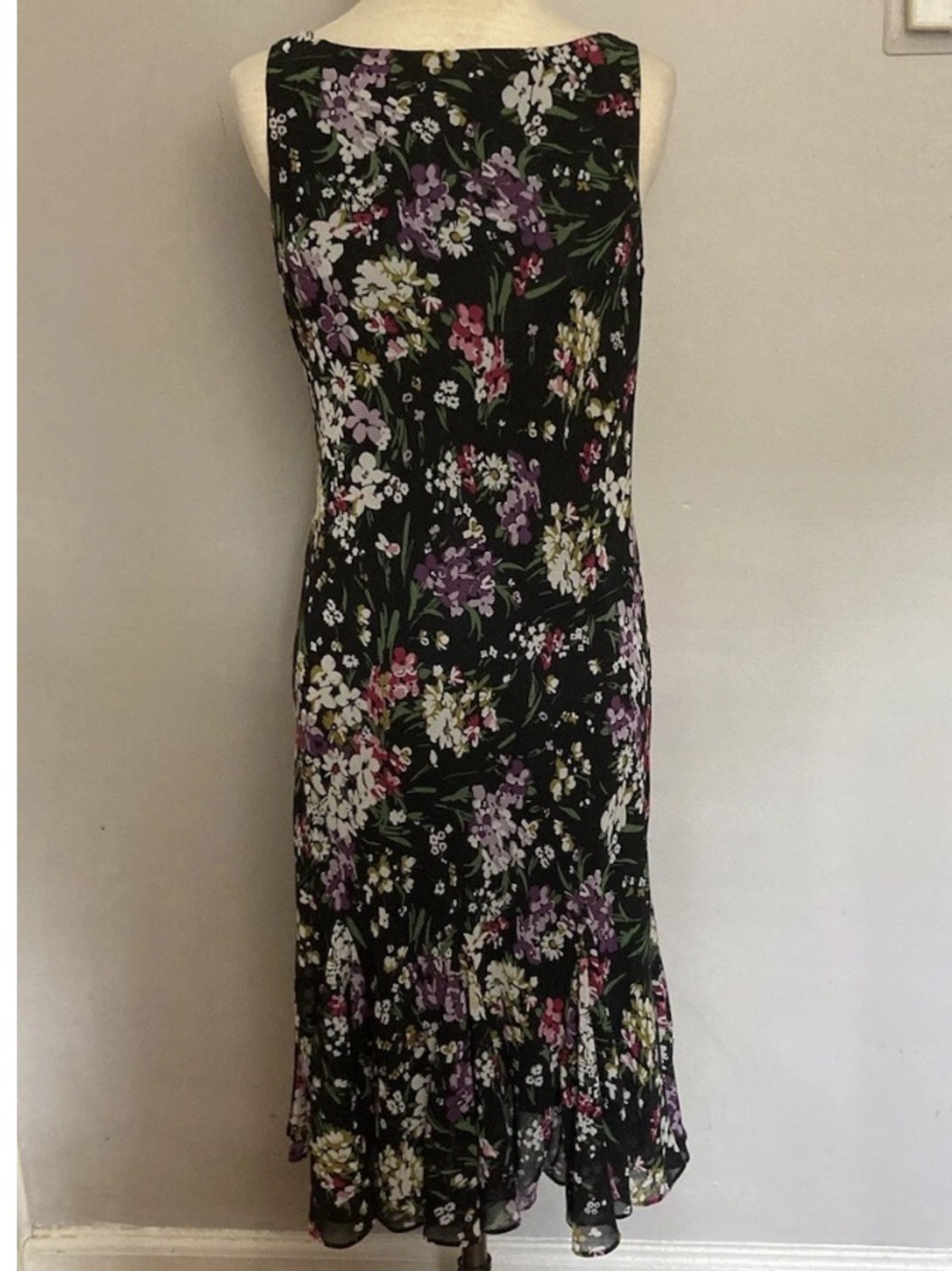 9-1 Chaps Floral Dress sleeveless 8 Flutter Hem